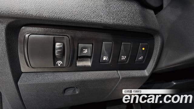 Renault Korea(Samsung) SM3 Neo LE, 2017 13