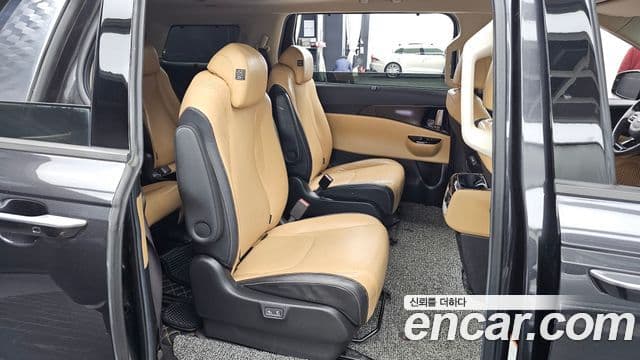Kia Carnival 4세대 Signature, 2021 12