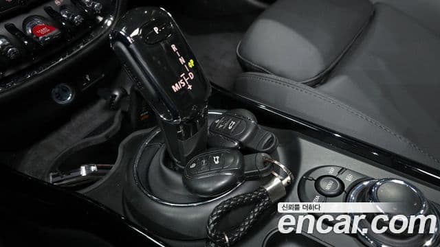 Mini Cooper 클럽맨 2세대, 2024 9