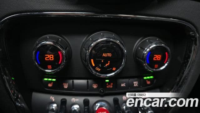 Mini Cooper 클럽맨 2세대, 2024 18