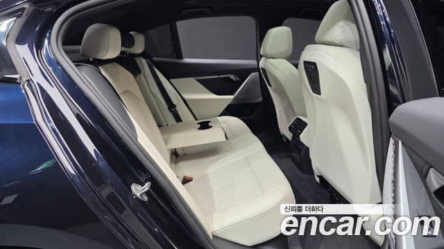 BMW 5시리즈 (G60) 520i M Sport, 2024 12