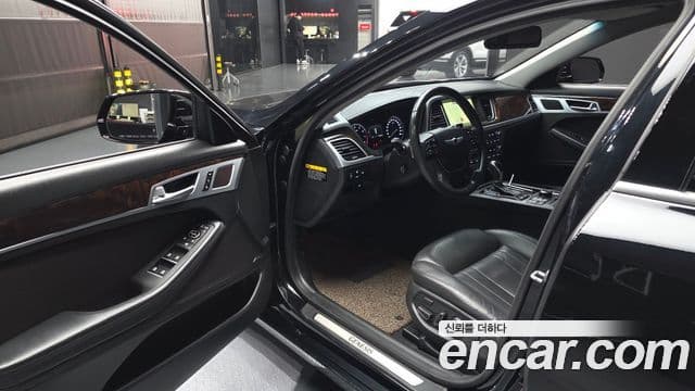 Hyundai Genesis DH Premium, 2014 10