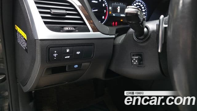 Hyundai Genesis DH Premium, 2014 17