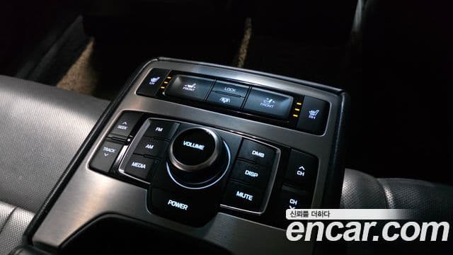 Hyundai Genesis DH Premium, 2014 18