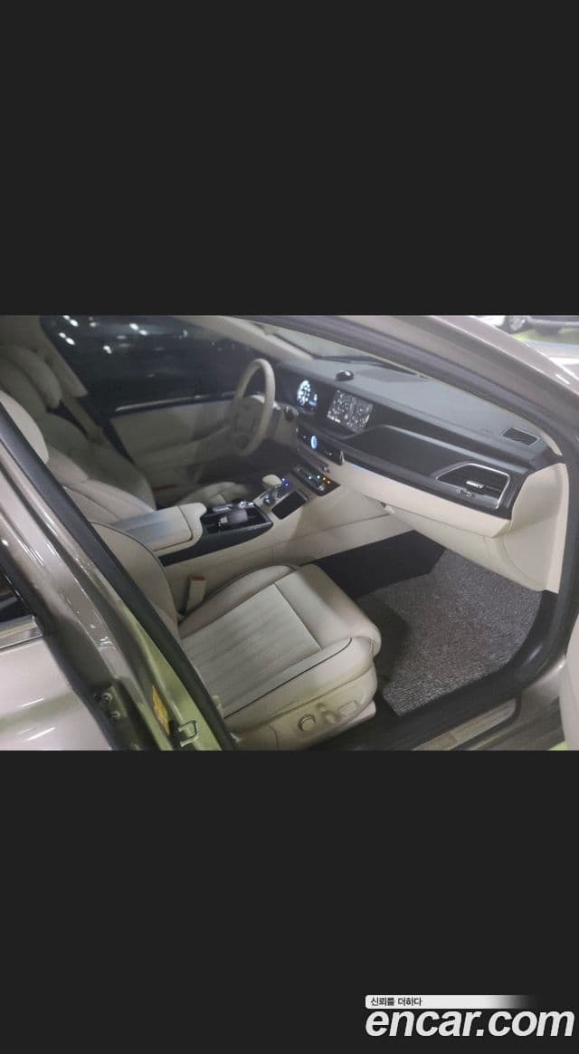 Genesis G90 Premium Luxury, 2020 11