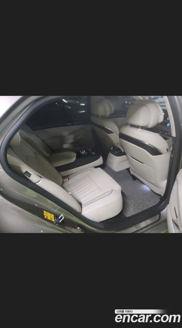 Genesis G90 Premium Luxury, 2020 12