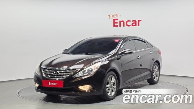 Hyundai YF Sonata топовая версия, 2010 1