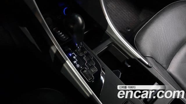 Hyundai YF Sonata топовая версия, 2010 9