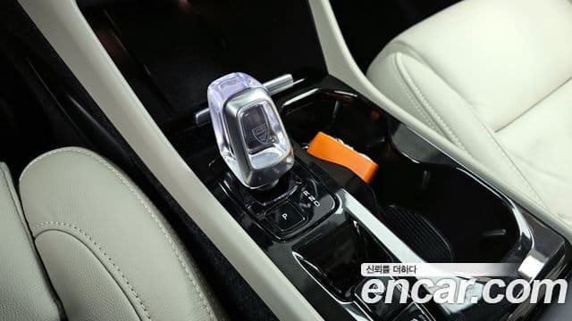 Volvo XC40 B4 Ultimate Bright, 2023 9