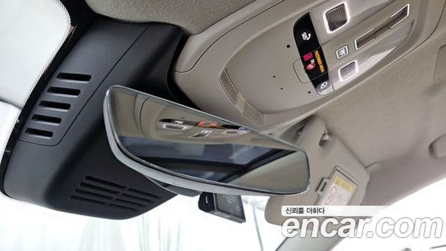 Volvo XC40 B4 Ultimate Bright, 2023 17