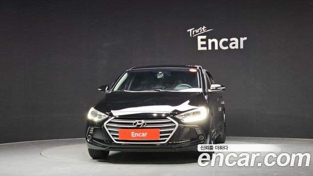 Hyundai Avante AD 1.6 GDI Smart, 2016 3