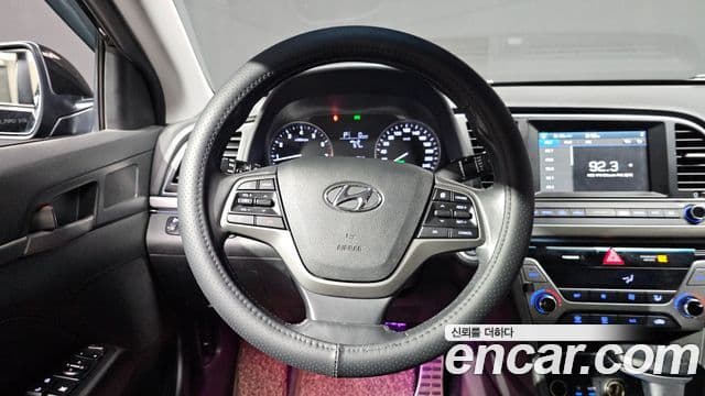 Hyundai Avante AD 1.6 GDI Smart, 2016 14