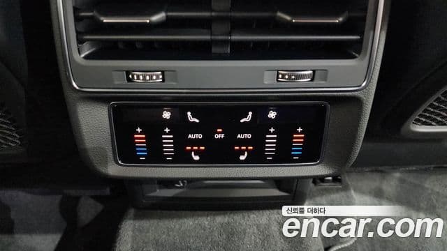 Audi Q8 (4M) Premium, 2025 19