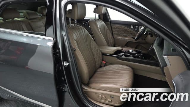 Kia K8 Signature, 2023 12