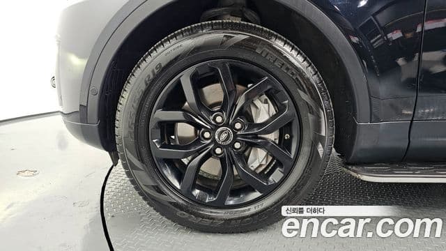 Land Rover Discovery 5 3.0 SD6 SE, 2019 все фото