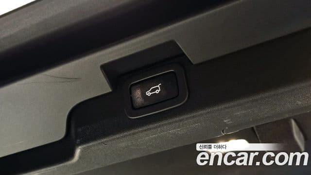 Land Rover Discovery 5 3.0 SD6 SE, 2019 19