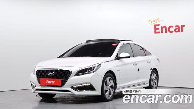Hyundai LF Sonata гибрид Modern, 2016 1