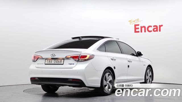 Hyundai LF Sonata гибрид Modern, 2016 2