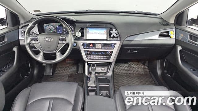 Hyundai LF Sonata гибрид Modern, 2016 7