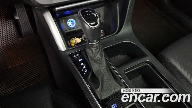 Hyundai LF Sonata гибрид Modern, 2016 9