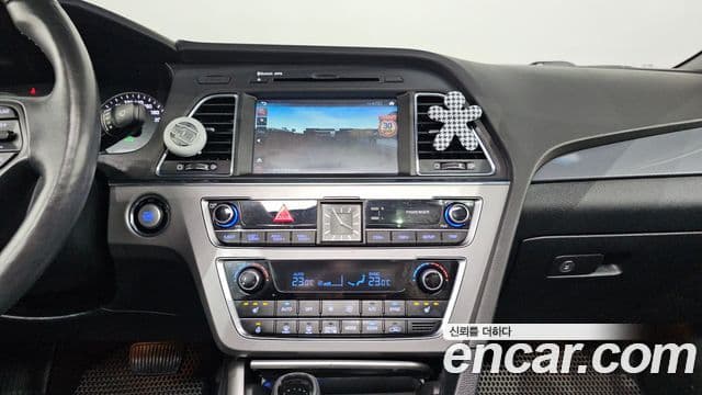 Hyundai LF Sonata гибрид Modern, 2016 15