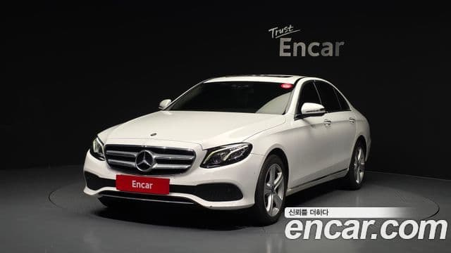 Mercedes-Benz E-класс W213 Avantgarde, 2017 1