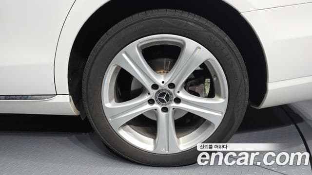 Mercedes-Benz E-класс W213 Avantgarde, 2017 все фото