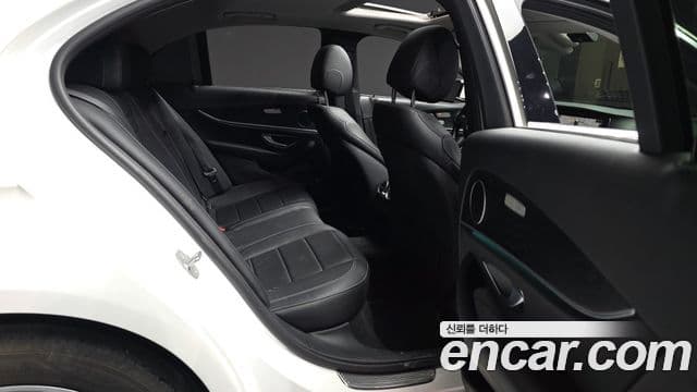 Mercedes-Benz E-класс W213 Avantgarde, 2017 12