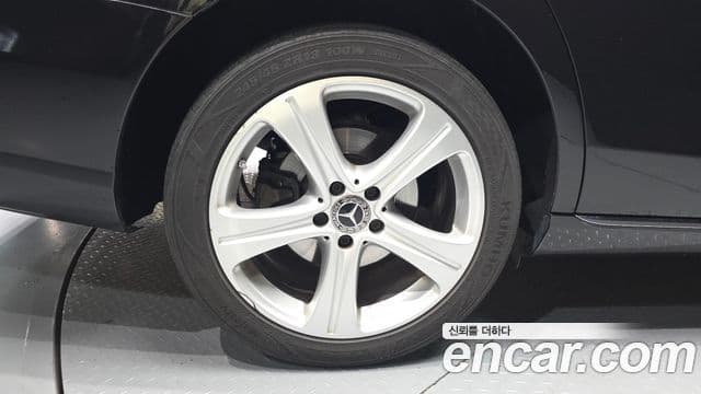 Mercedes-Benz E-класс W213 Avantgarde, 2017 все фото