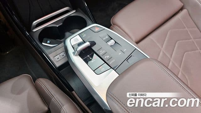 BMW 2시리즈 active 투어러 (U06) Luxury, 2024 9