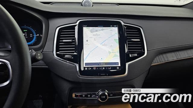 Volvo XC90 2세대 T8 Ultimate Bright гибрид, 2024 14