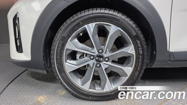 Kia Stonic Prestige, 2018 все фото