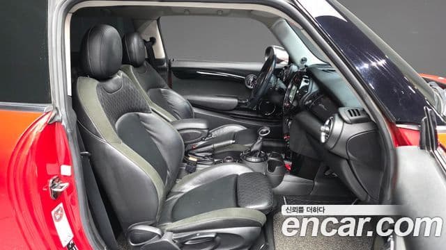 Mini Cooper SD 3세대, 2015 11