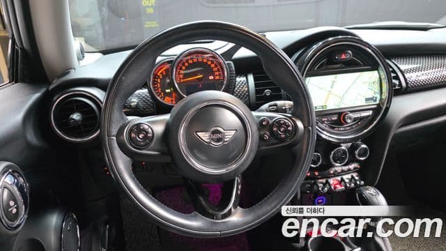 Mini Cooper SD 3세대, 2015 13