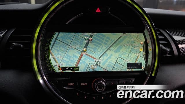 Mini Cooper SD 3세대, 2015 15