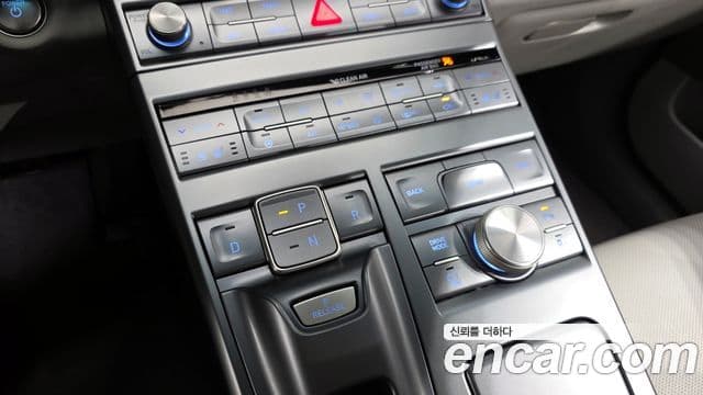 Hyundai NEXO Premium, 2023 9