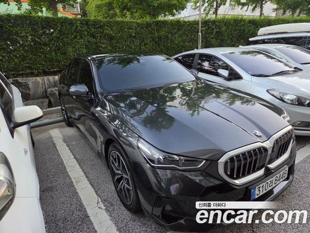 BMW 5시리즈 (G60) 523d M Sport, 2024 1