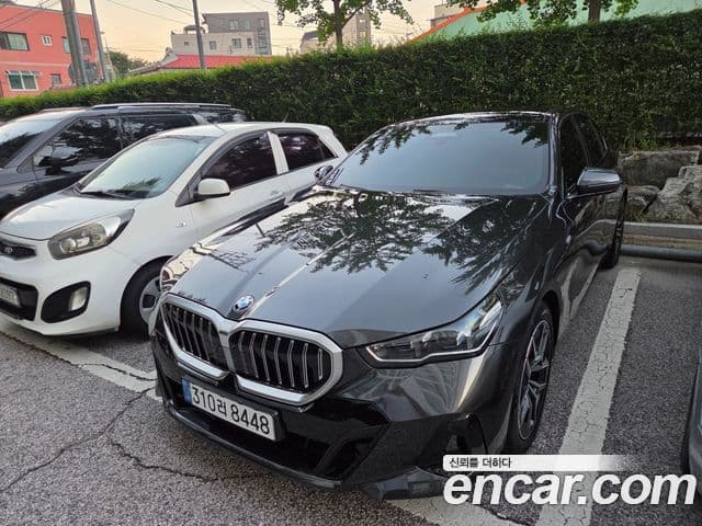 BMW 5시리즈 (G60) 523d M Sport, 2024 2
