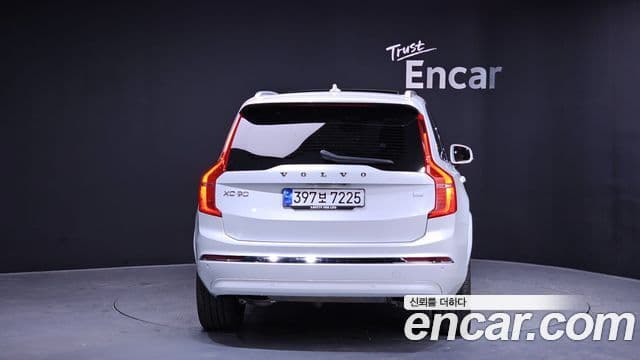 Volvo XC90 2세대 T8 Ultimate Bright гибрид, 2024 4