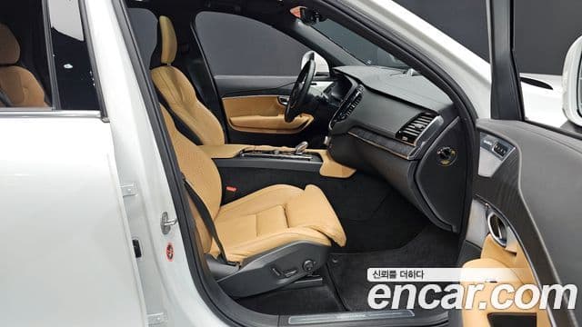 Volvo XC90 2세대 T8 Ultimate Bright гибрид, 2024 11