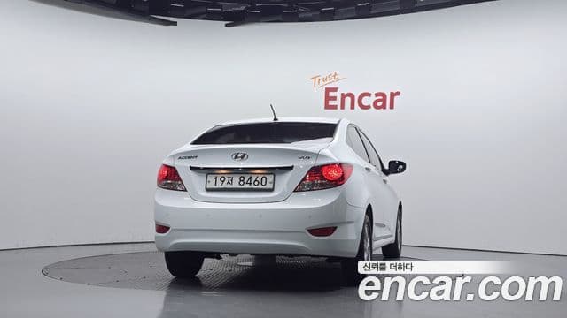 Hyundai Accent(новый кузов / новое поколение) Modern, 2014 4