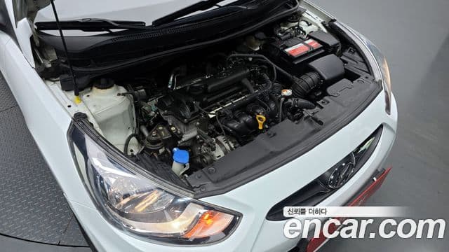 Hyundai Accent(новый кузов / новое поколение) Modern, 2014 6