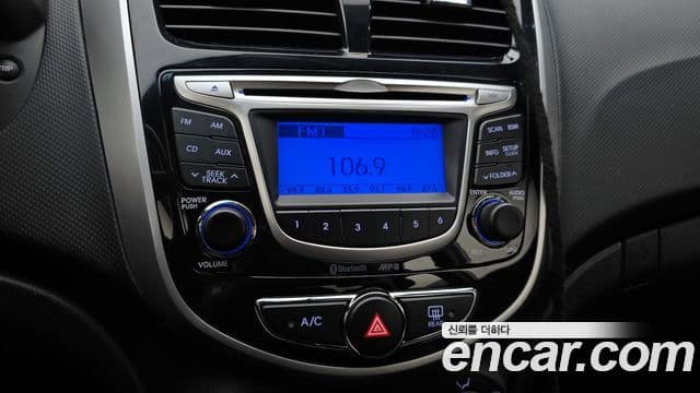 Hyundai Accent(новый кузов / новое поколение) Modern, 2014 15