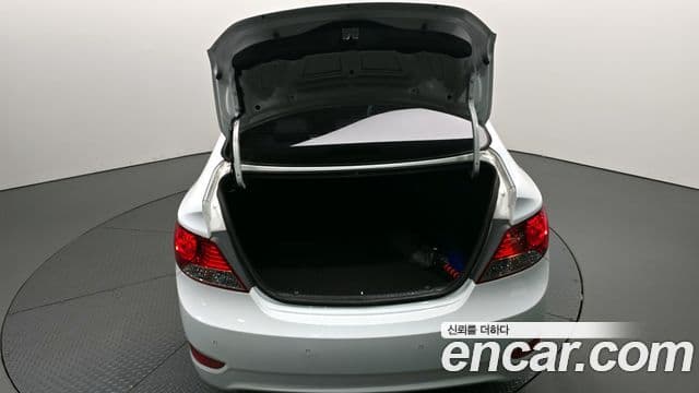 Hyundai Accent(новый кузов / новое поколение) Modern, 2014 20