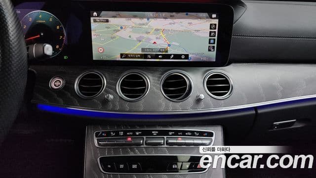 Mercedes-Benz E-класс W213 AMG Line, 2021 14