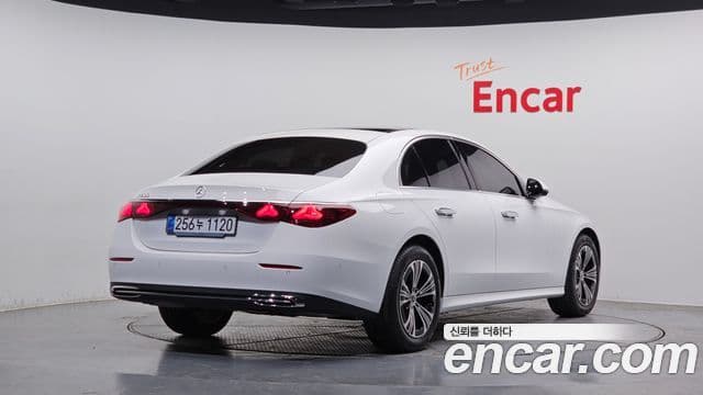 Mercedes-Benz E-класс W214 Avantgarde, 2026 2