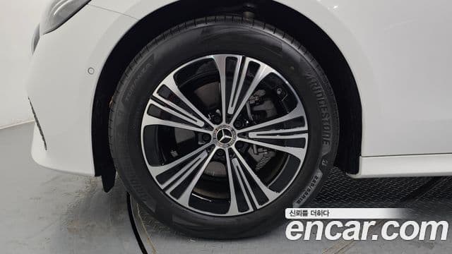 Mercedes-Benz E-класс W214 Avantgarde, 2026 все фото