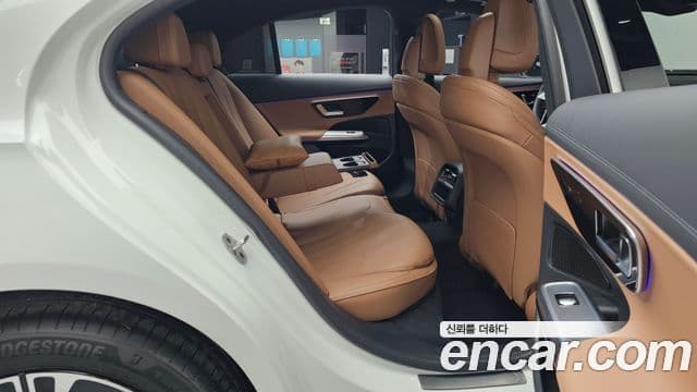 Mercedes-Benz E-класс W214 Avantgarde, 2026 12