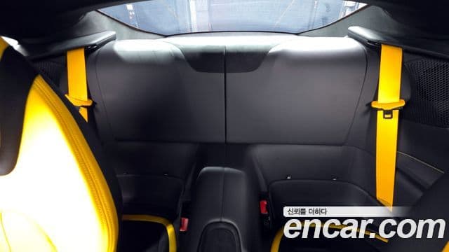 Ferrari 로마, 2022 13