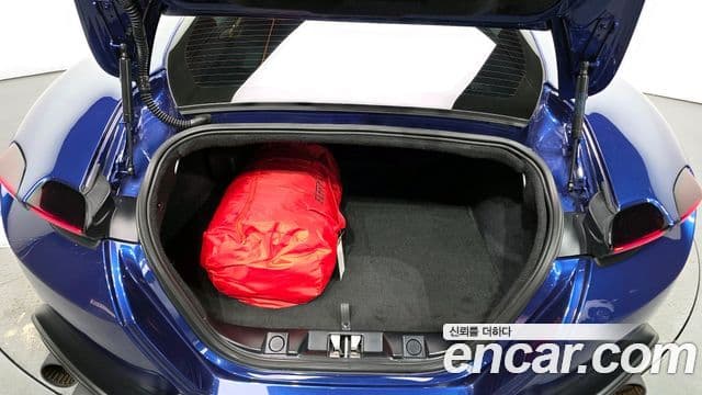 Ferrari 로마, 2022 21